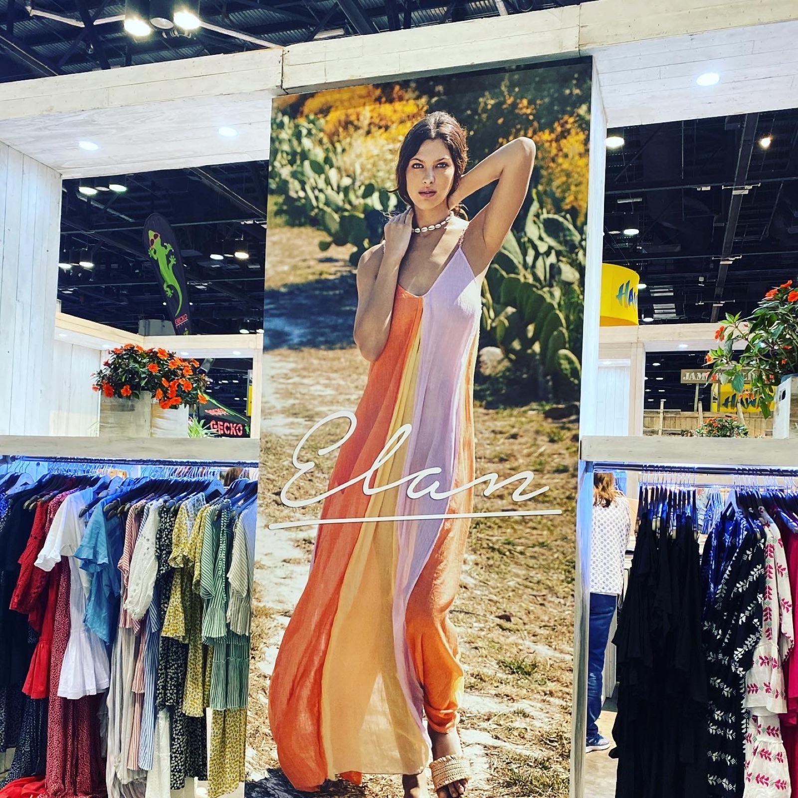 Elan booth graphics at Surf Expo