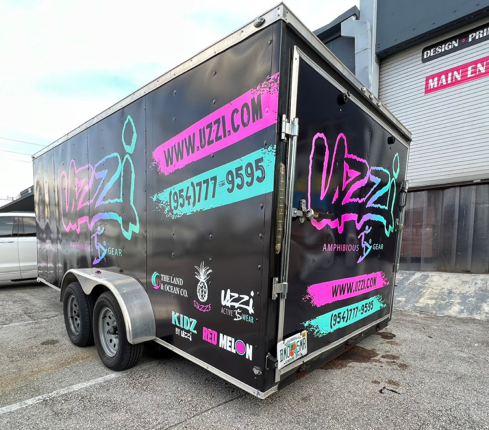 Uzzi trailer wrap